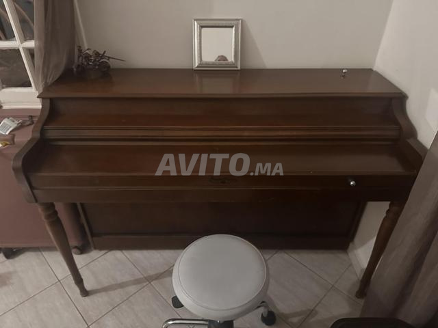 Piano très bon état - 2
