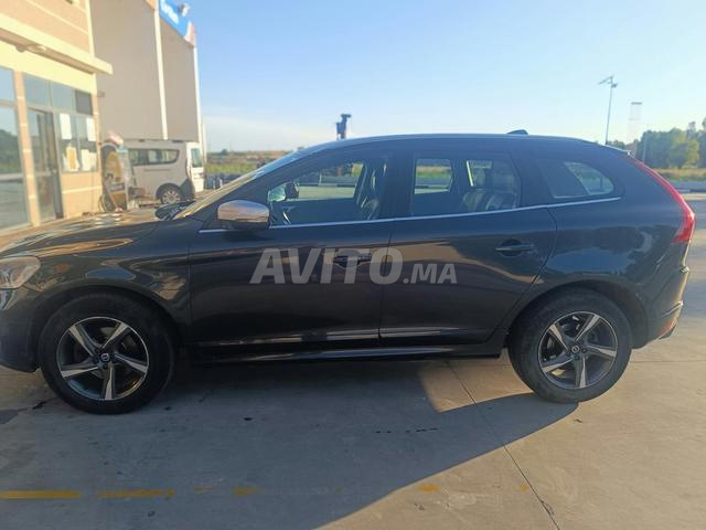 فولفو XC60 R DESIGN 10/2016