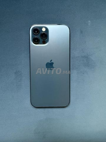 iPhone 12 pro comme neuf prix à consulter