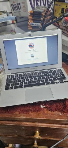 MacBook Air A1370 11 pouces de fin 2010