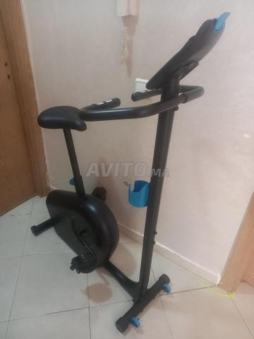 Vélo d'appartement Domyos 06 140 très bon état
