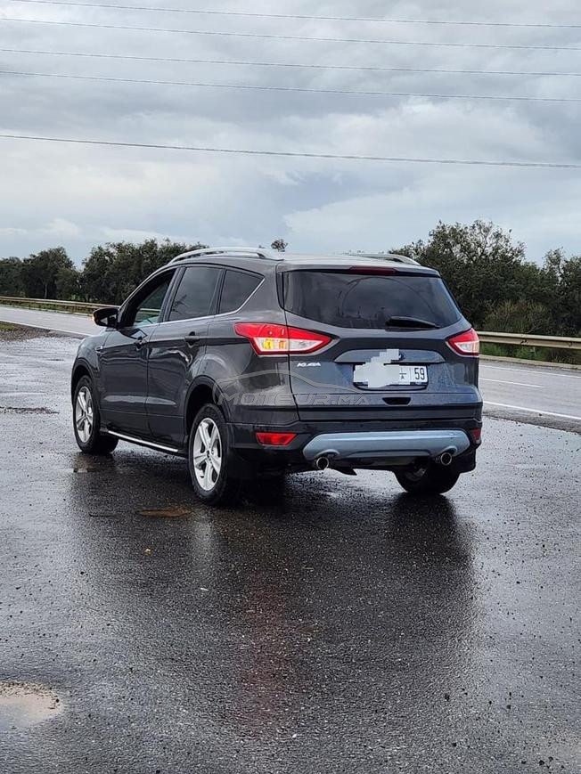 Ford Kuga Diesel Manuelle 2017 à Kénitra