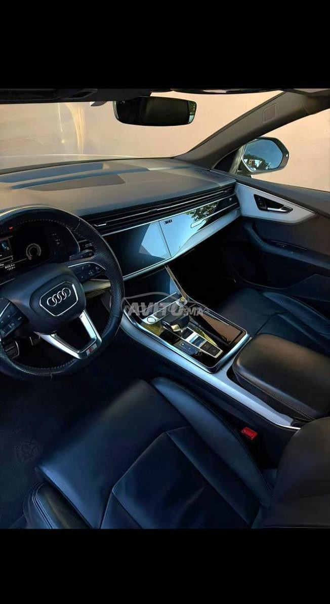   Audi Q8 S line