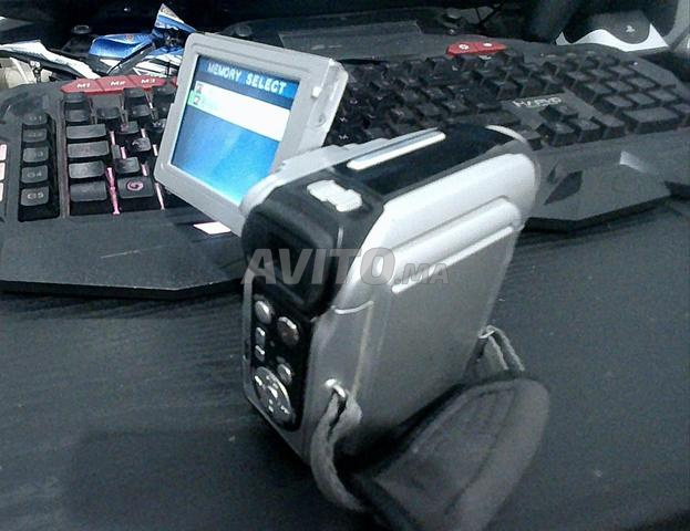 كاميرا JVC ديجيتال فيديو 500X زووم بطاقة SD