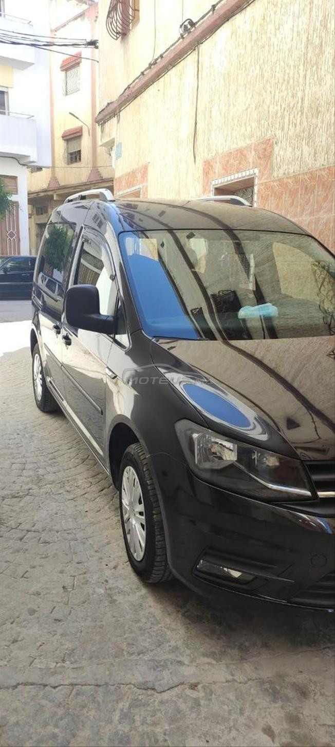 Volkswagen Caddy Diesel Manuelle 2018 à Tanger