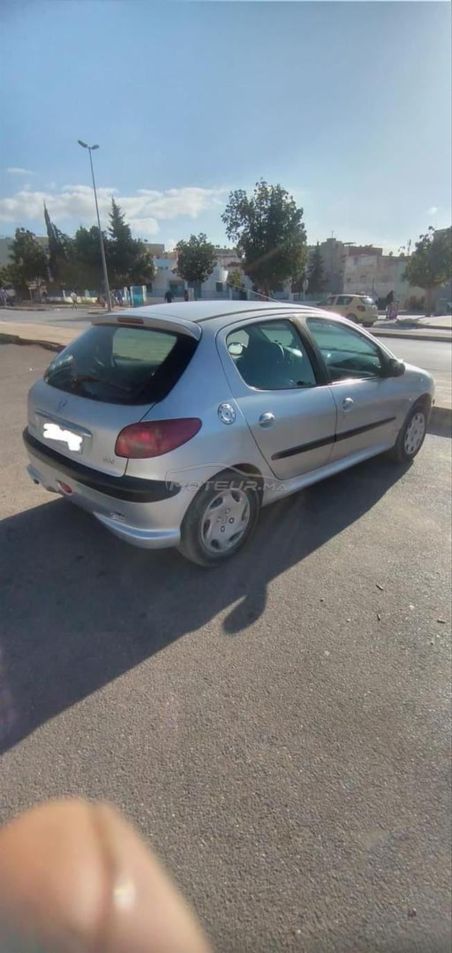 Peugeot 206 Essence Manuelle 2010 à Salé