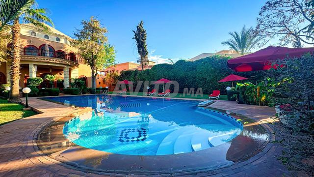 Villa de Luxe de Charme | Piscine & Bain à Remous