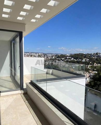 Villa d’exception 390m² avec jardins - 2