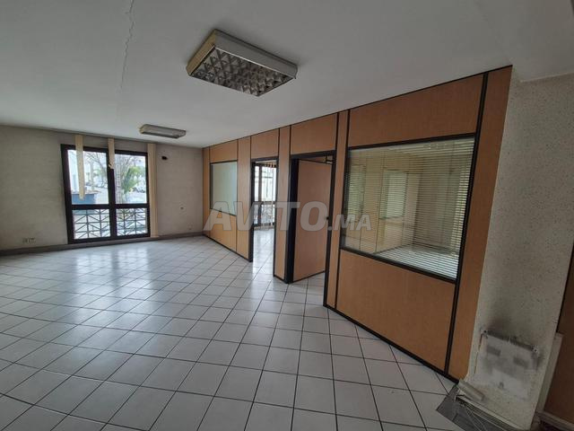 Bureau à louer - Quartier La Gironde 112m² - 2