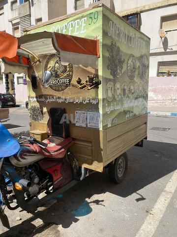 تريبورتور بكارافان لمن يرغب في مقهى متنقل أو سناك