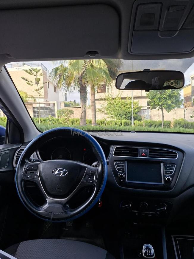 Hyundai i20  très bon état marhba 