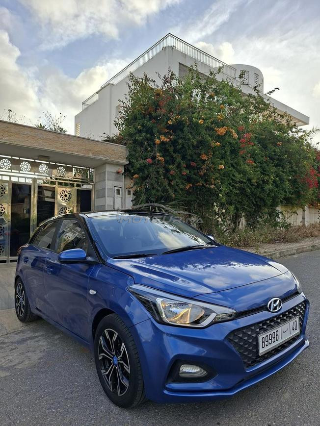 Hyundai i20  très bon état marhba 