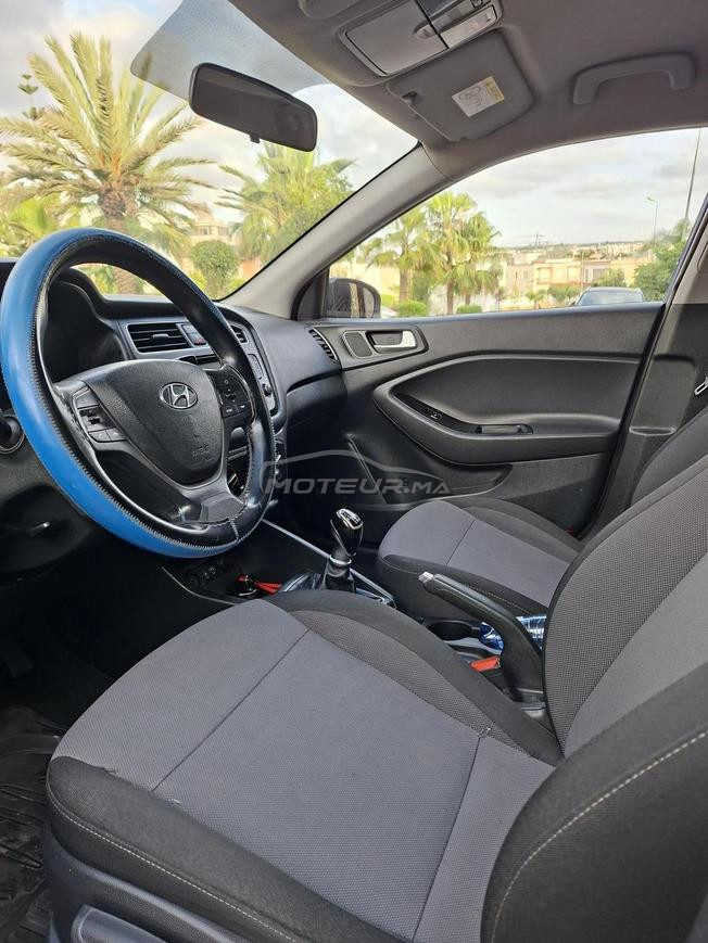 Hyundai i20  très bon état marhba 