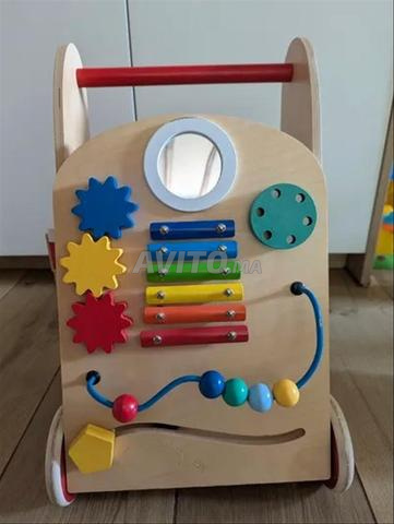 Chariot de marche bébé