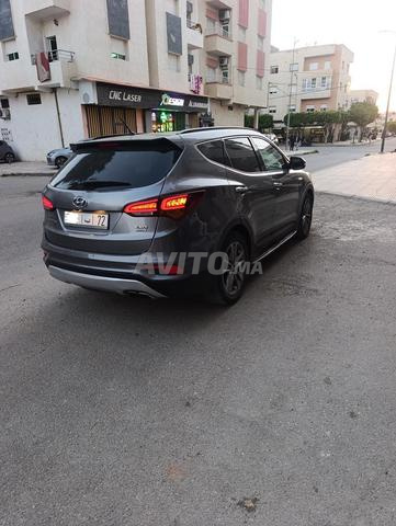 Hyundai Santa Fe, toutes options, jantes 19 pouces - 2