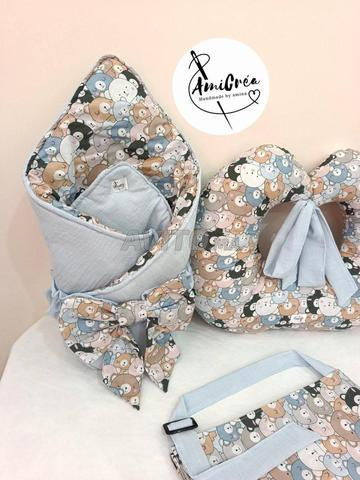 Pack d'allaitement avec couvre bébé assorti