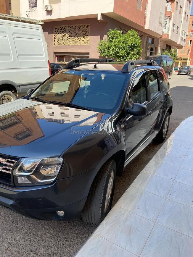 Dacia Duster 2016 très bonne état 