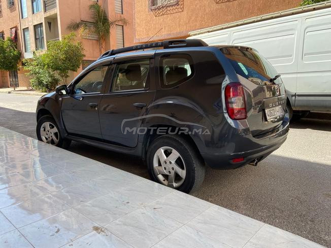 Dacia Duster 2016 très bonne état 
