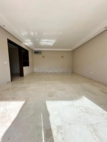 Appartement 2 ch vide à louer à Oasis - 2
