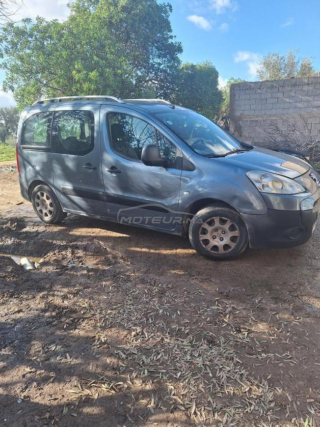 peugeot partenaire tepee mazala n9ya 
