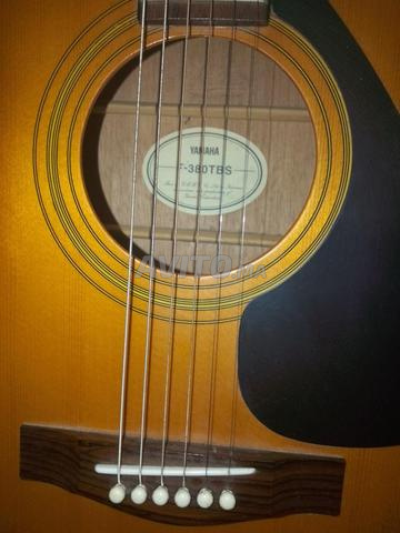 Guitare Yamaha F380 bon état - 2
