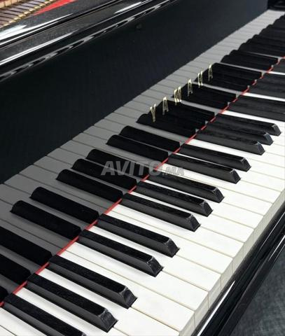 YAMAHA PIANO À QUEUE DE CONCERT - 2