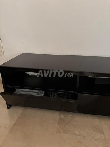 Petit meuble TV à vendre avec rangements noir - 2