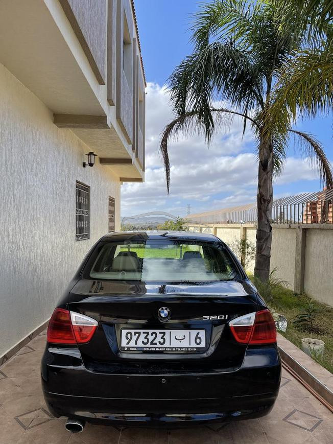 BMW Série 3 Essence Manuelle 2008 à Rabat