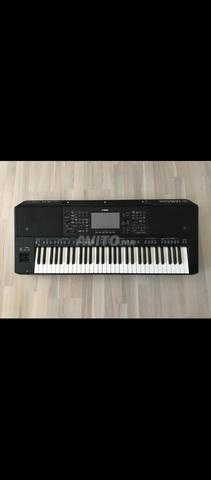 Yamaha PSR SX720 - 2