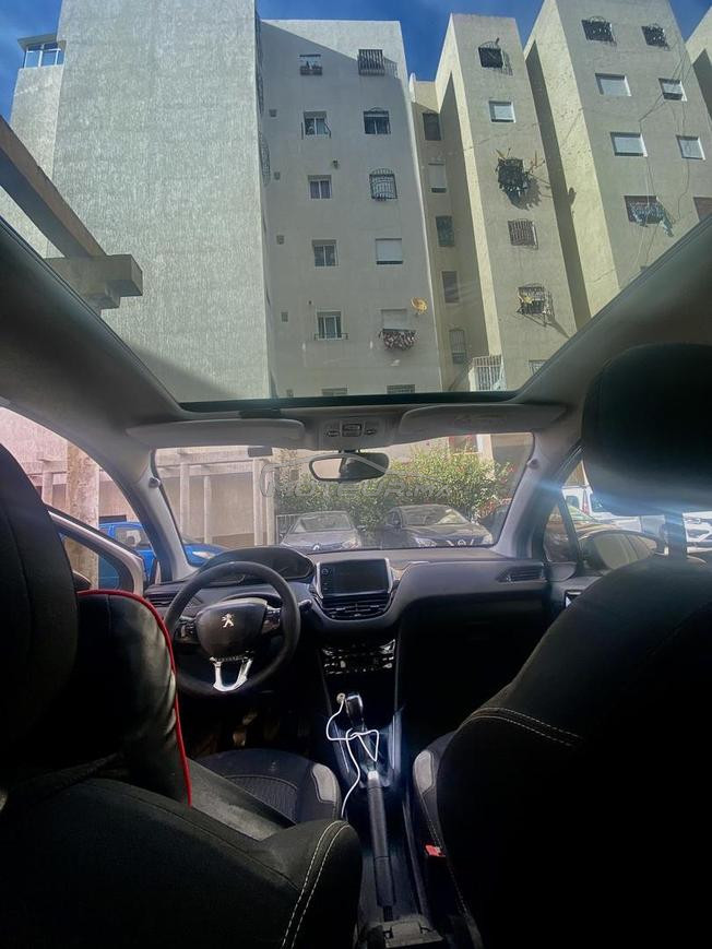 Peugeot 208 alure 3morya kamla 