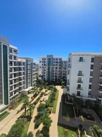 Appartement neuf haut standing à louer – Agdal