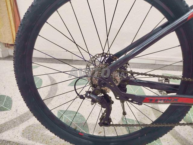 TRINX STRIKER K036 ELITE Shimano 27.5 état propre - 2