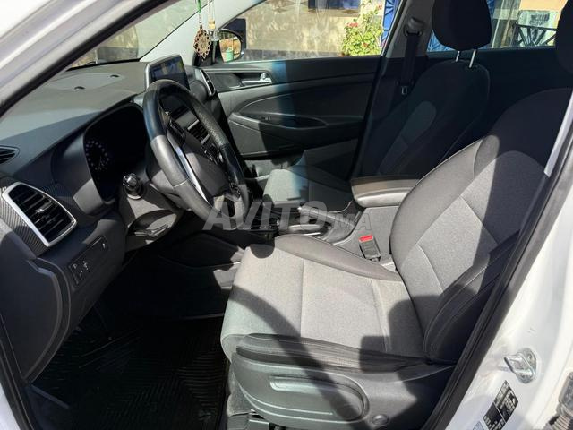 Tucson automatique toutes options sauf toit panoramique
