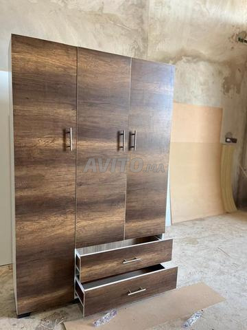 Armoire à vêtements à vendre
