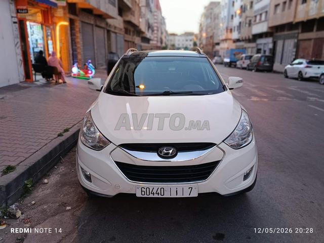 هيونداي x35 موديل 2011 العامرة بفتحة سقف