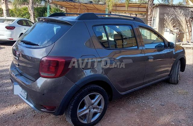 Vente voiture Sandero - 2