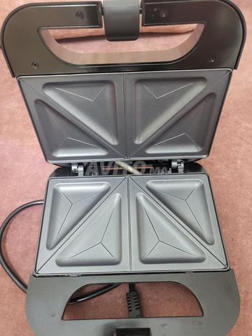 Appareil à sandwichs x2 Noir 750W Argon - 2
