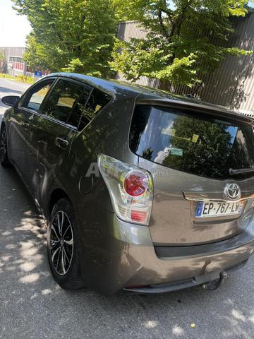 Toyota Verso Diesel Manuelle 2017 à Berkane - 2