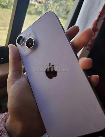 iPhone 14 Violet 128Go - État très propre