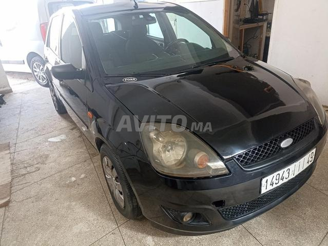 Ford Fiesta essence modèle 2007 - 2