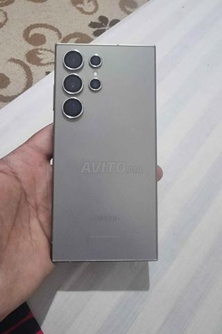 Samsung S24 Ultra 512Go, neuf, beaucoup de bienvenue