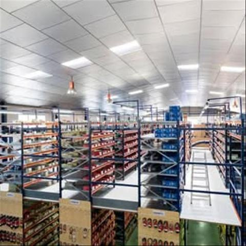 Rayonnage de stock - 2