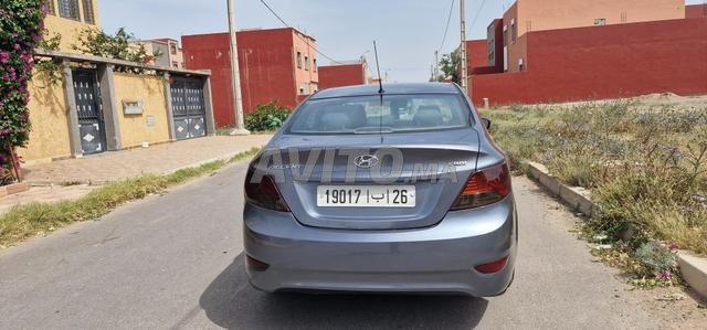 Hyundai Accent Modèle 2014 - 2