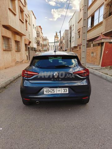 Renault Clio 5 peinture maison