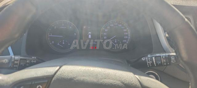 Hyundai Tucson - 2