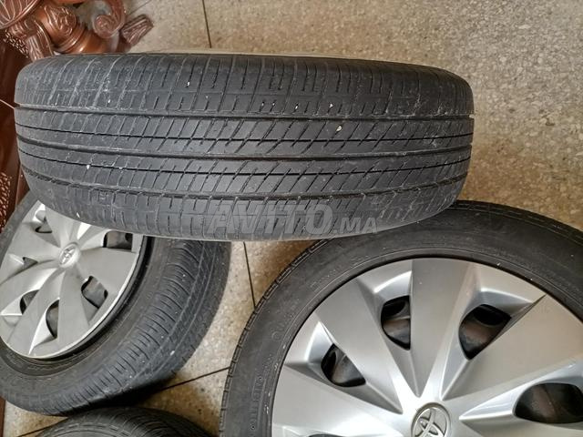 VENTE 4 JANTES AVEC PNEUS