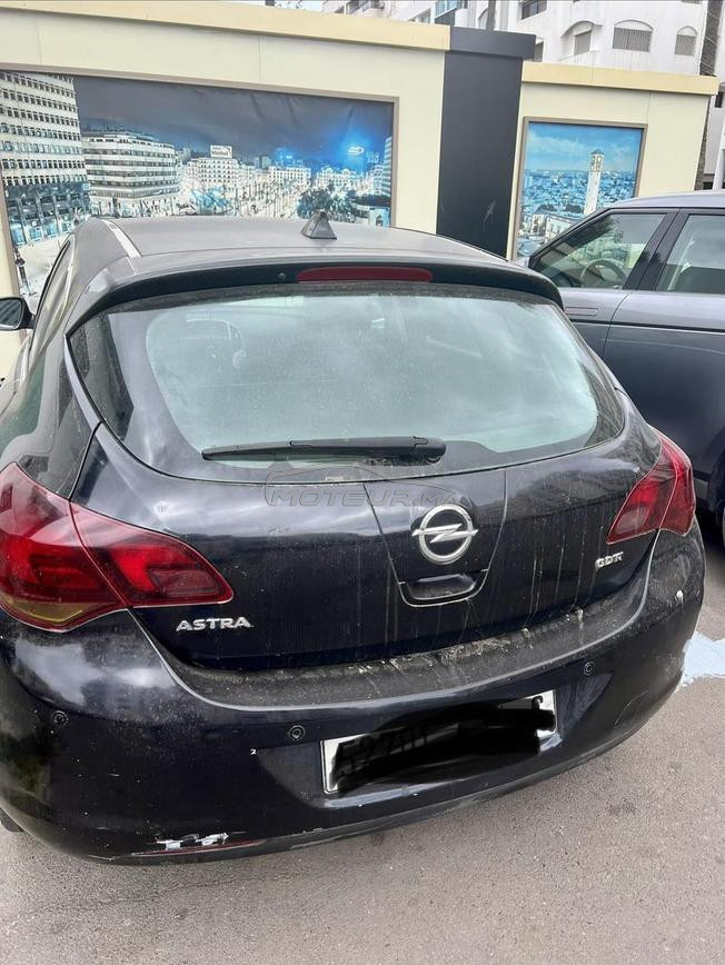 Opel Astra Diesel Manuelle 2010 à Casablanca
