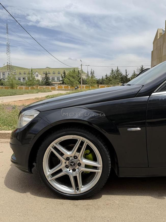 Mercedes-Benz 220 Diesel Automatique 2011 à Meknès
