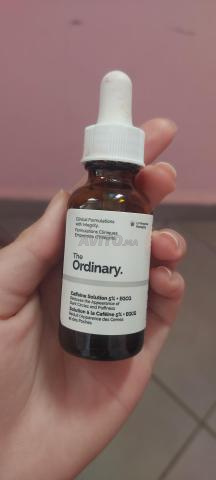 Ordinary caféine pour les cernes ( original )