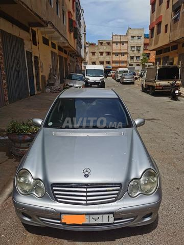 Mercedes C220 - 2
